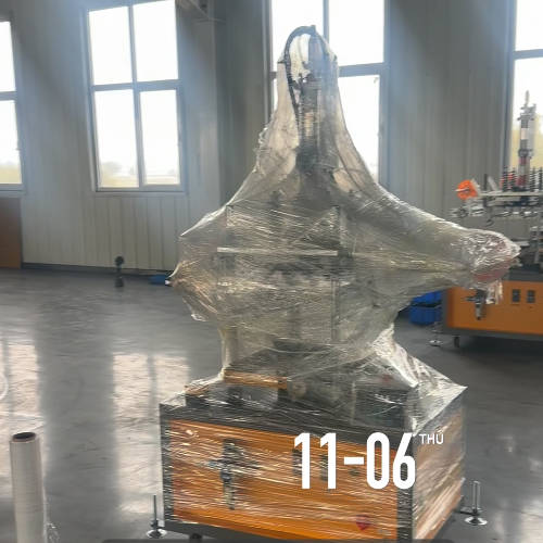 Four-column hydraulic hot stamping machine